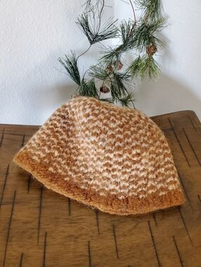Vintage Wool Knit Beanie Chevron Zigzag Pattern Hat